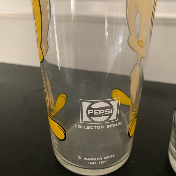 Pepsi Collectors Series Glasses 1973 Looney Tunes - Picture 2 of 3